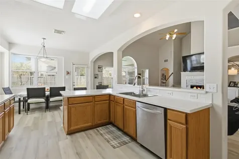 2135 Emerald Cove Drive League City TX 77573