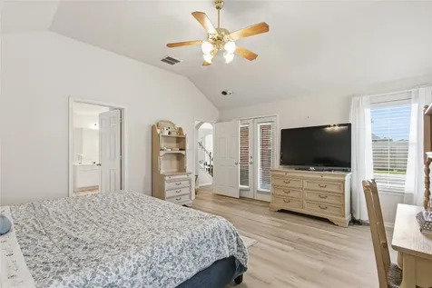 2135 Emerald Cove Drive League City TX 77573