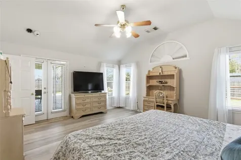 2135 Emerald Cove Drive League City TX 77573