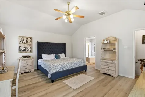 2135 Emerald Cove Drive League City TX 77573