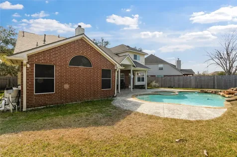 2135 Emerald Cove Drive League City TX 77573