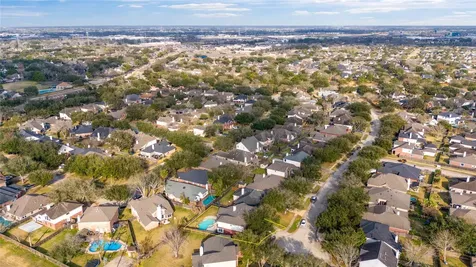 2135 Emerald Cove Drive League City TX 77573