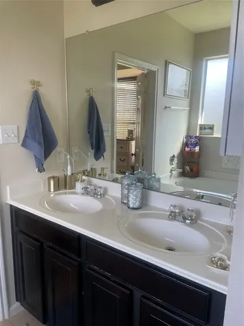 4480 Gran Canary Drive League City TX 77573