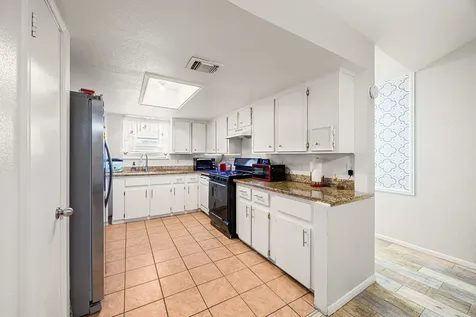 9534 Fuqua Street Houston TX 77075
