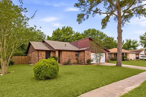 9534 Fuqua Street Houston TX 77075