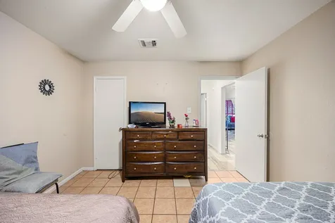 9534 Fuqua Street Houston TX 77075