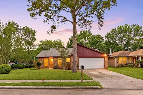 9534 Fuqua Street Houston TX 77075