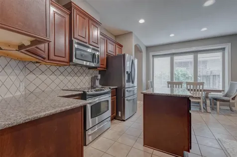 9711 Eagle Peak Court Katy TX 77494