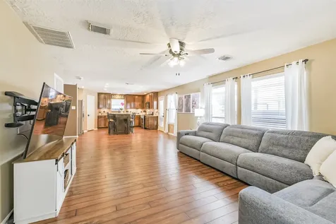11935 Belle Court Pinehurst TX 77362