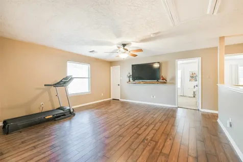 11935 Belle Court Pinehurst TX 77362