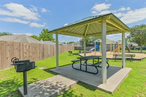 11935 Belle Court Pinehurst TX 77362