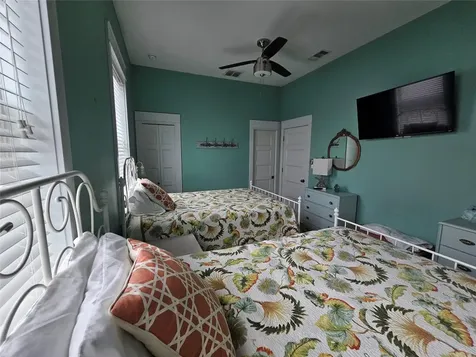 833 Kahla Drive Crystal Beach TX 77650