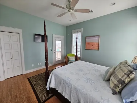 833 Kahla Drive Crystal Beach TX 77650