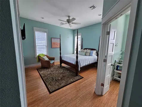 833 Kahla Drive Crystal Beach TX 77650
