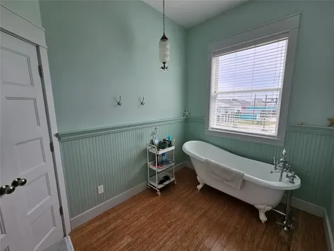 833 Kahla Drive Crystal Beach TX 77650