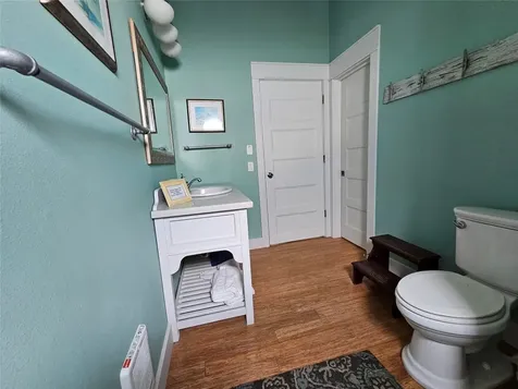 833 Kahla Drive Crystal Beach TX 77650