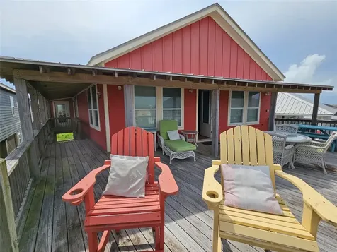 833 Kahla Drive Crystal Beach TX 77650