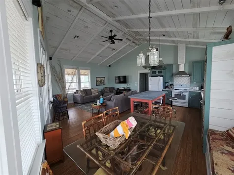 833 Kahla Drive Crystal Beach TX 77650