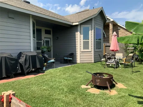 8338 Hunters Lodge Lane Baytown TX 77521