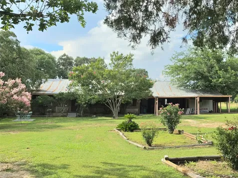 11088 Highway 97 W Highway Cost TX 78614