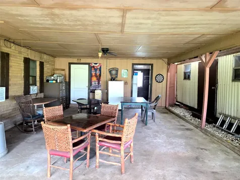 11088 Highway 97 W Highway Cost TX 78614
