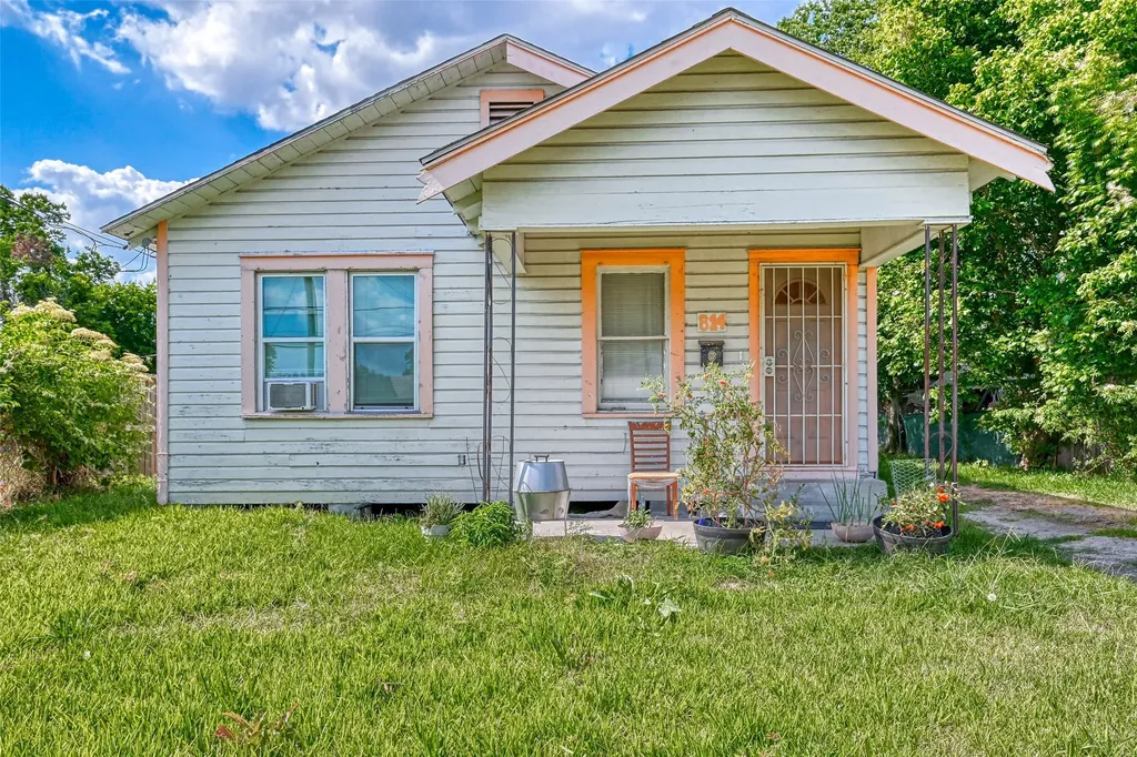 814 Granville Drive Houston TX 77091