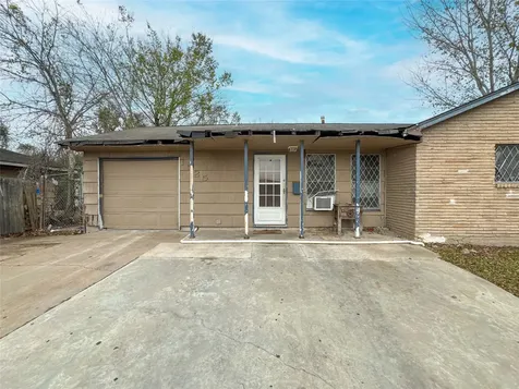 1525 Serpentine Drive Houston TX 77029