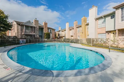 3100 Jeanetta Street 1305 Houston TX 77063