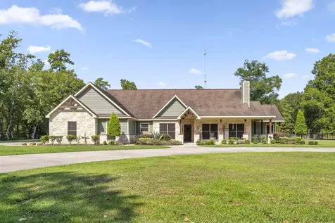 20585 Sh 146 N Liberty TX 77575