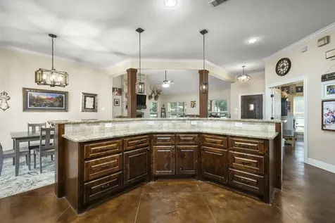 20585 Sh 146 N Liberty TX 77575