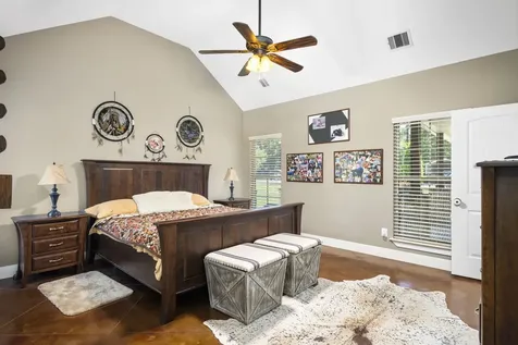 20585 Sh 146 N Liberty TX 77575