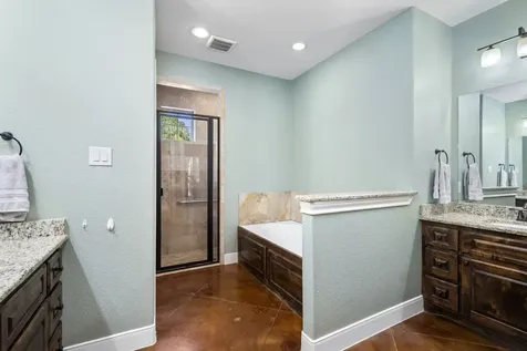 20585 Sh 146 N Liberty TX 77575