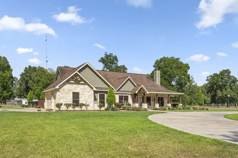20585 Sh 146 N Liberty TX 77575
