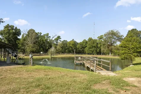 20585 Sh 146 N Liberty TX 77575