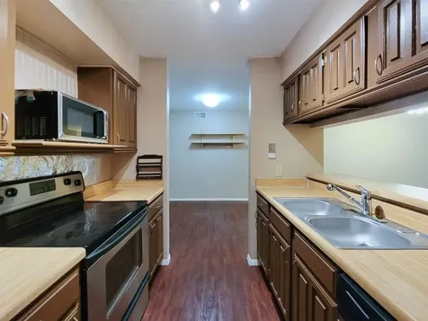 2601 S Braeswood Boulevard 1305 Houston TX 77025