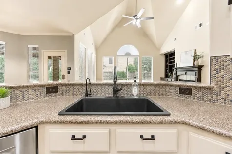 22331 Maybrook Park Circle Katy TX 77450