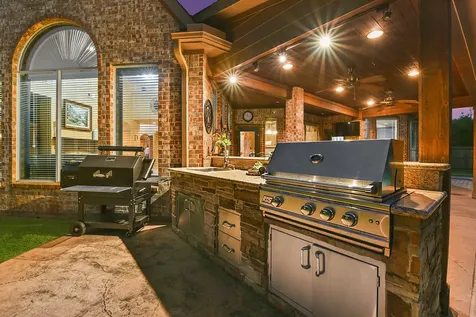 22331 Maybrook Park Circle Katy TX 77450