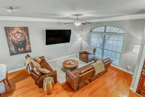 9113 Creekstone Lake Drive Houston TX 77054