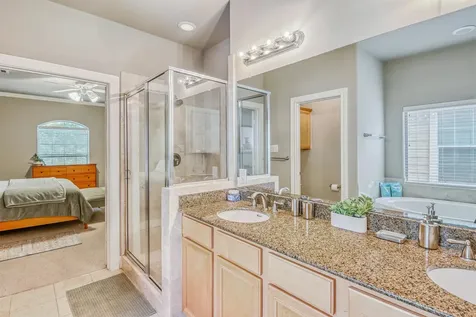 9113 Creekstone Lake Drive Houston TX 77054