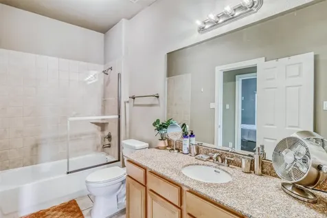 9113 Creekstone Lake Drive Houston TX 77054