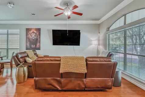 9113 Creekstone Lake Drive Houston TX 77054