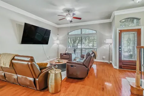 9113 Creekstone Lake Drive Houston TX 77054