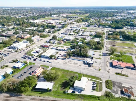 2422-2436 S Main Street Pearland TX 77581