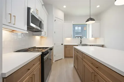 7811 Amelia Road B Houston TX 77055