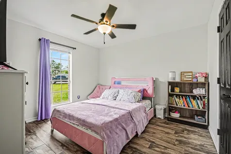 56 W Candlewood Street Lake Jackson TX 77566