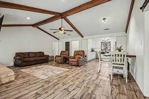 56 W Candlewood Street Lake Jackson TX 77566