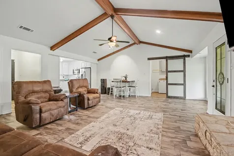 56 W Candlewood Street Lake Jackson TX 77566