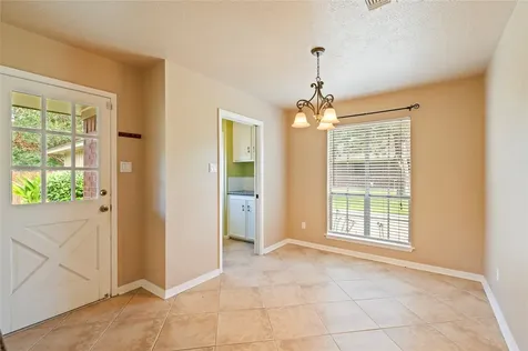 1604 S Hill Street Alvin TX 77511