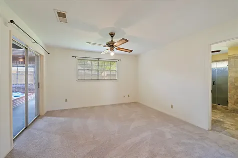 1604 S Hill Street Alvin TX 77511