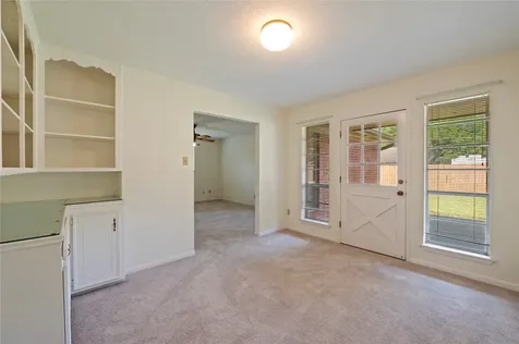 1604 S Hill Street Alvin TX 77511